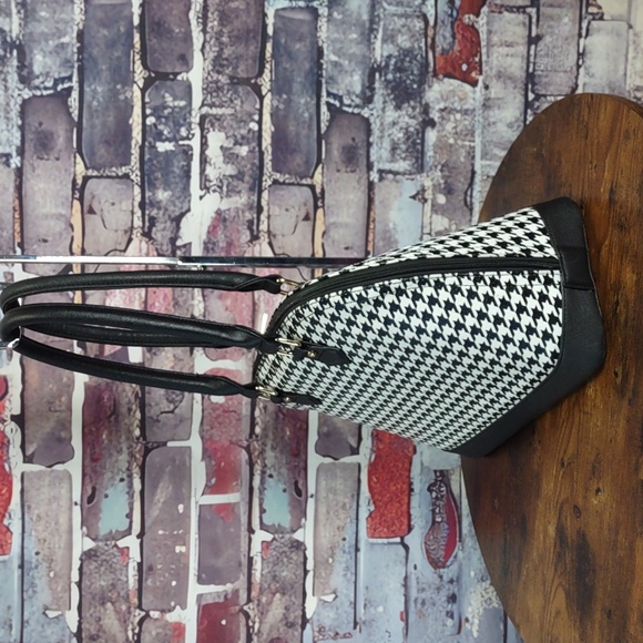 Houndstooth Check Vegan Leather Dome Shaped Satchel Bag - Picture 5 of 9